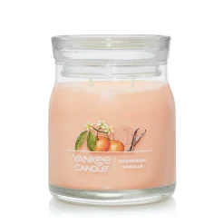 Yankee Candle Tangerine & Vanilla 13-oz. Signature Medium Candle Jar